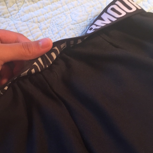 Under Armour Shorts - Picture 3 of 3